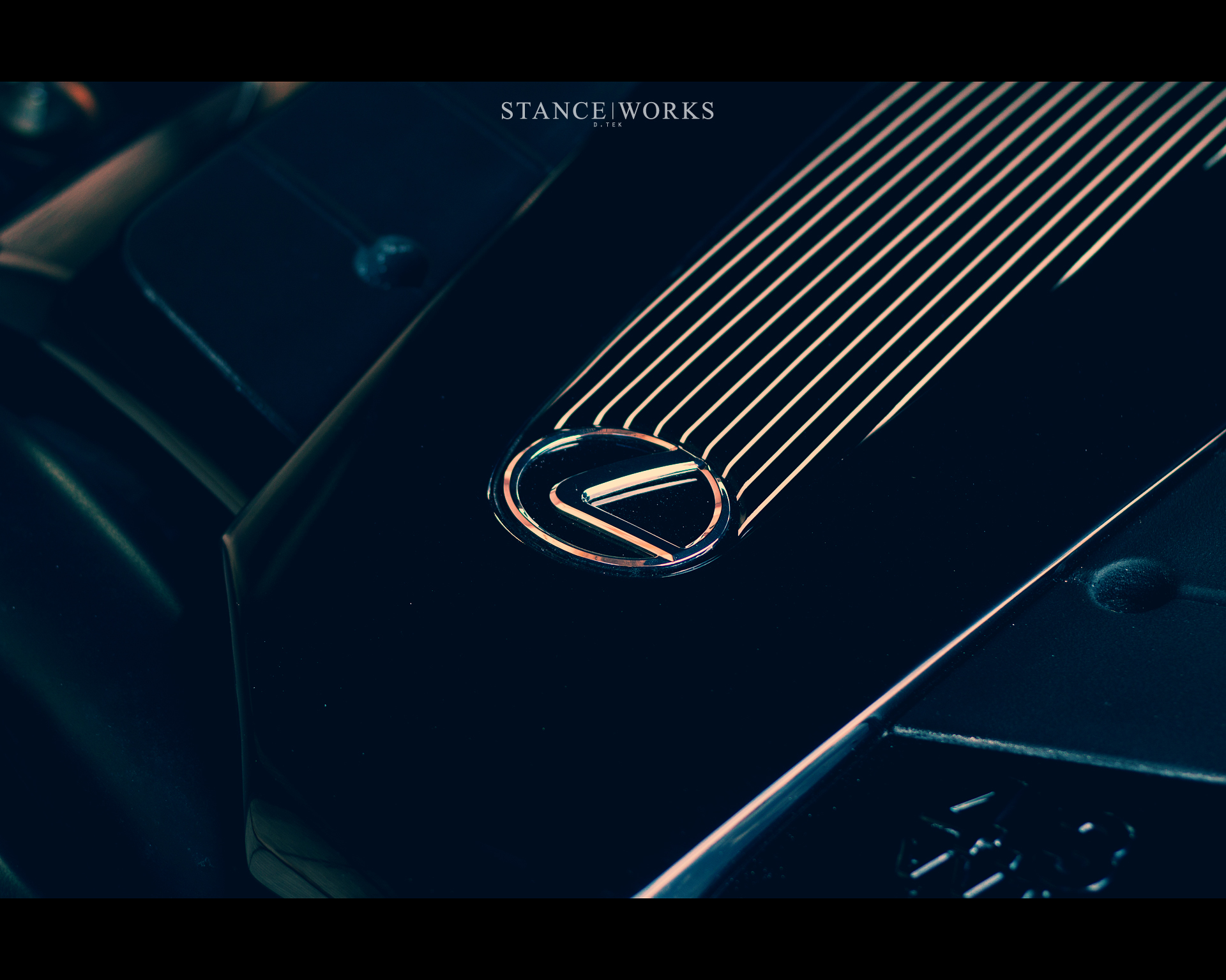 enginecover
