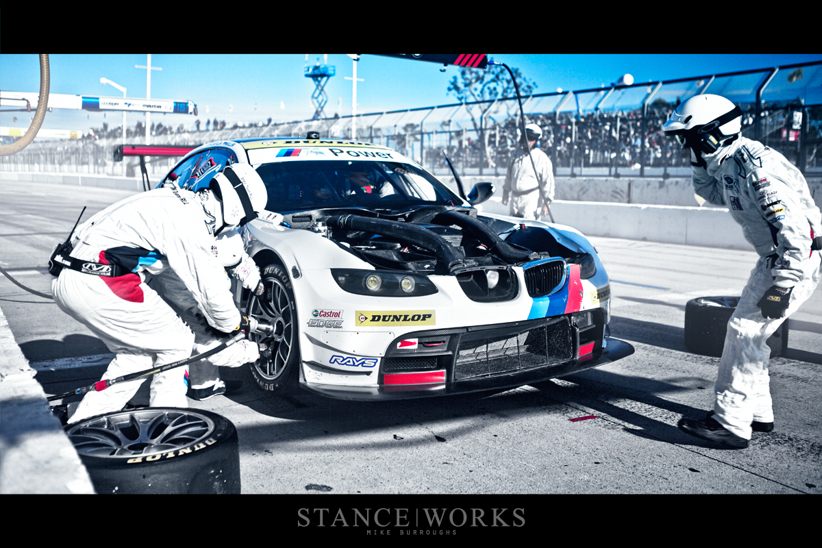 BMW-ALMS-M3-pit-stop-crew-tires-fuel Long Beach Grand Prix BMW ALMS