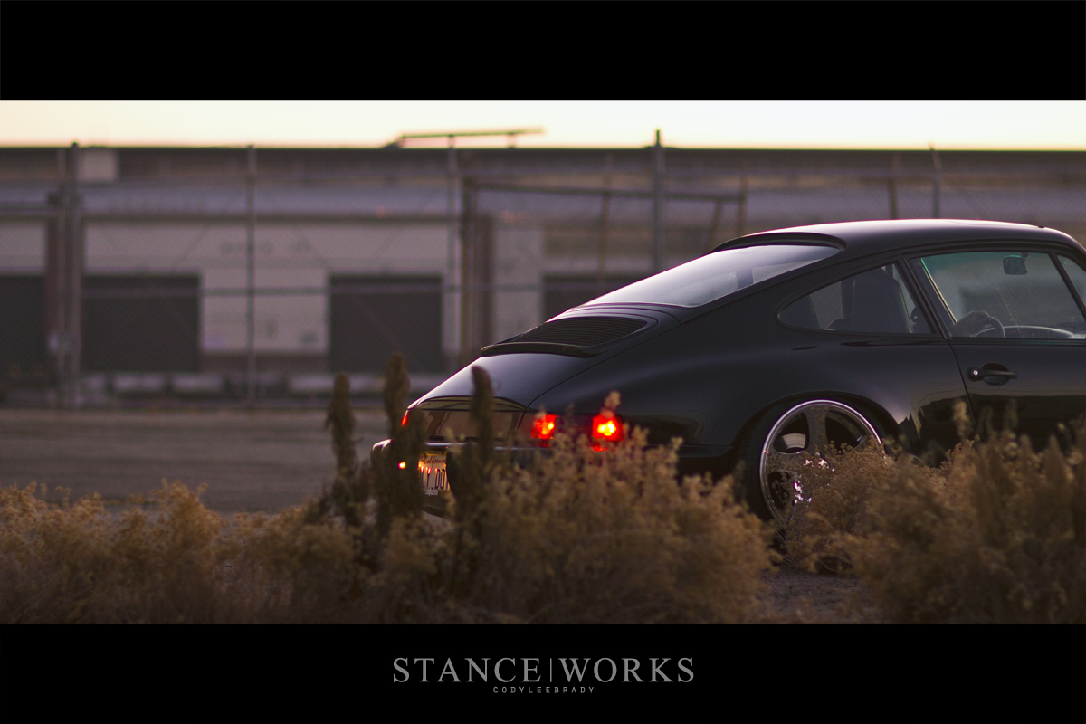 porsche-964-rear-end-tail-spoiler