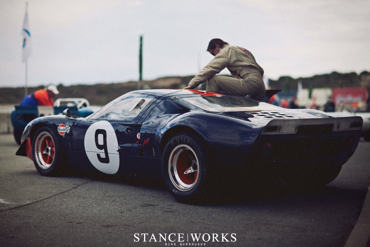 ford-gt40-laguna-seca