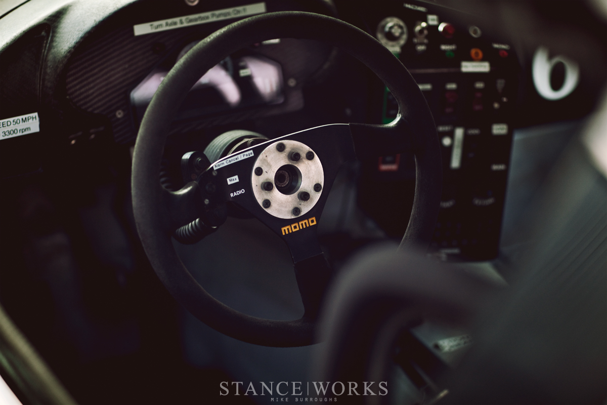bmw-momo-wheel-steering