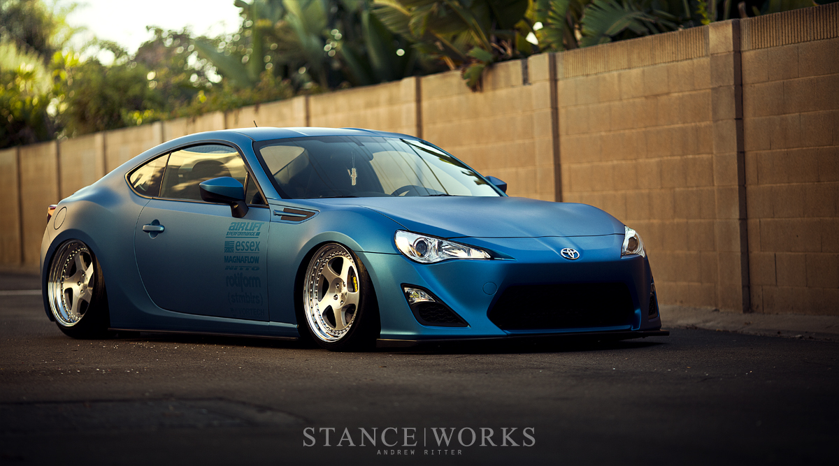 lowered-scion-frs-airlift
