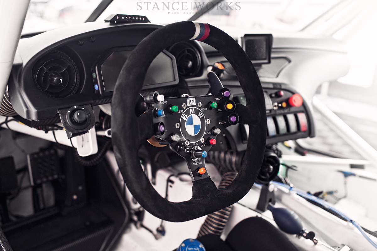 bmw-z4-gte-alms-steering-wheel