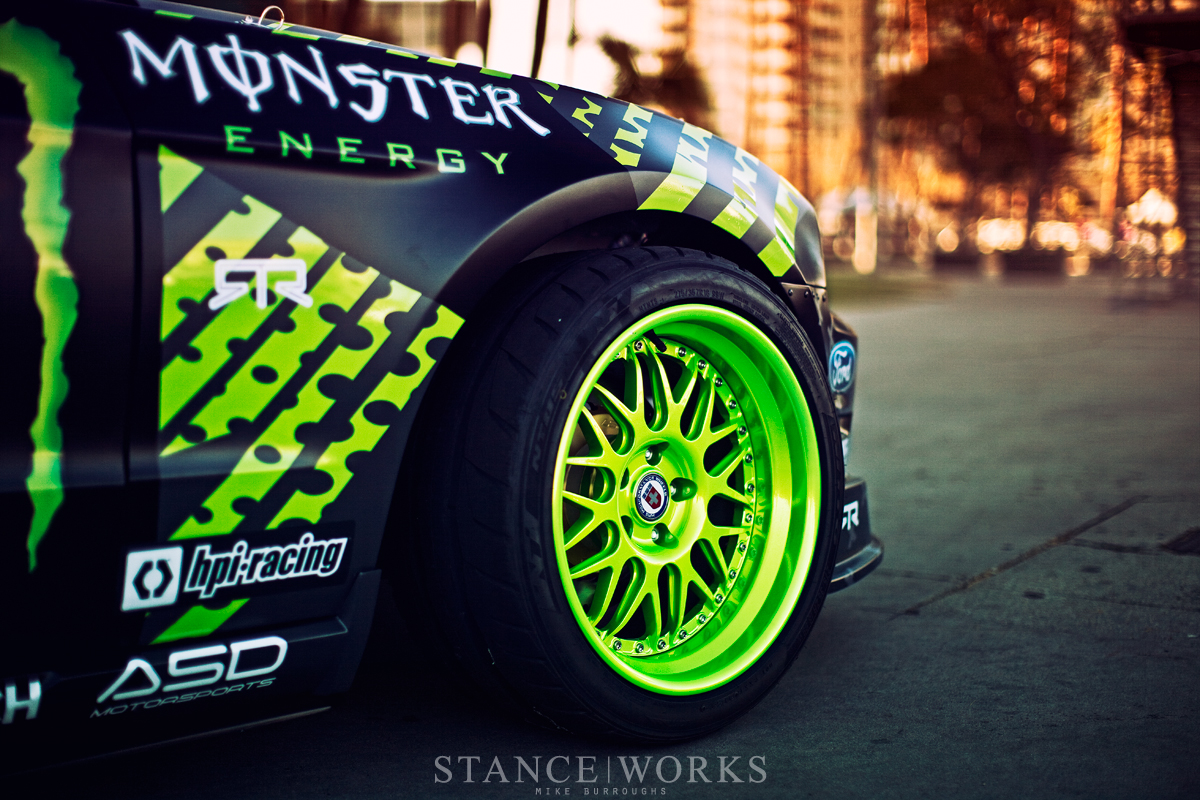 nitto-tire-vaughn-gittin-HRE