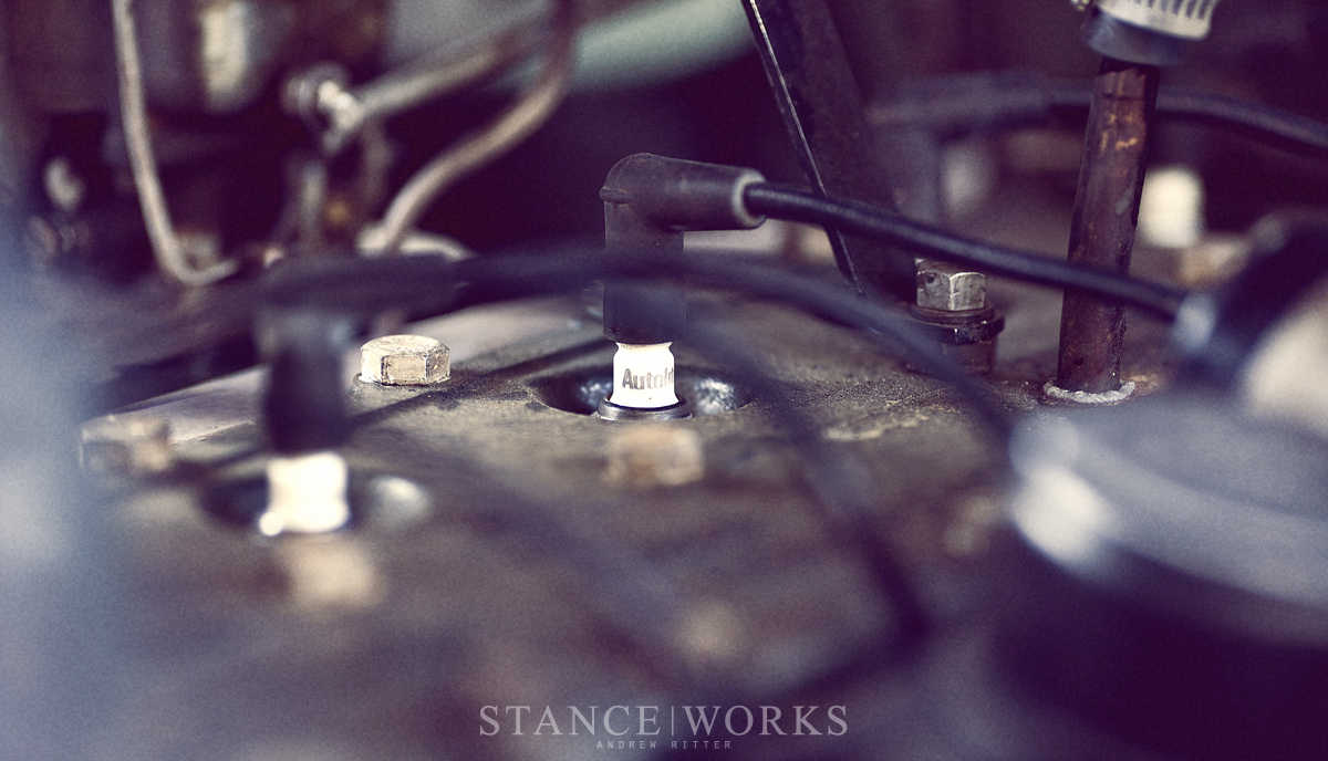 pontiac-eight-engine