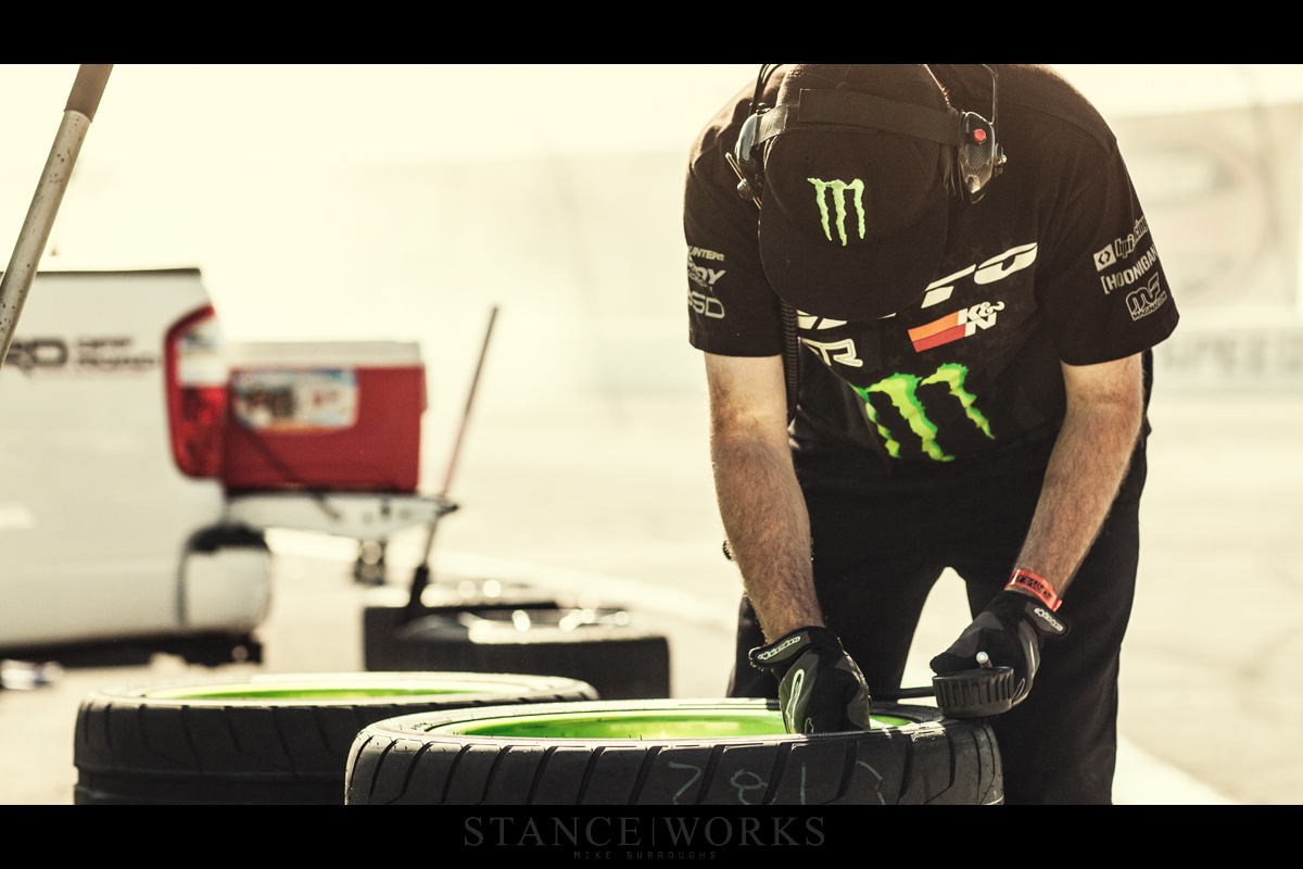 Nitto-tire-monster-energy-team
