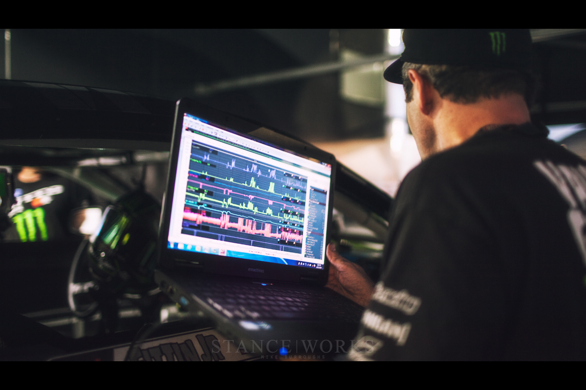 vaugn-gittin-crew-computer