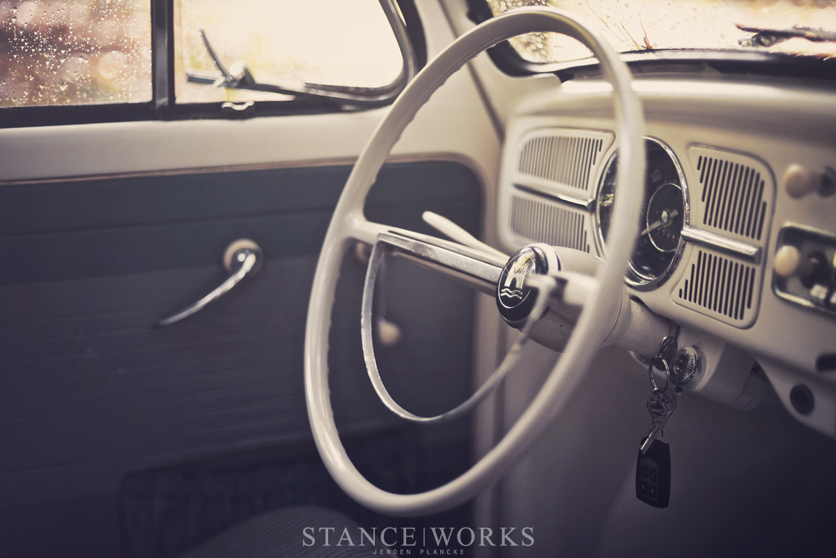 vw-beetle-bug-steering-wheel-antique
