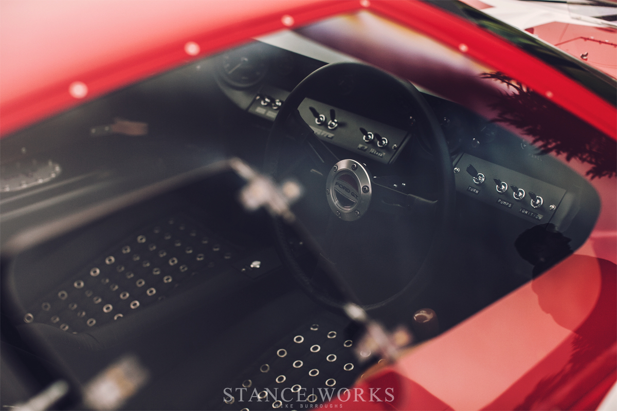 henry-a-davis-ford-gt40-mk1-interior