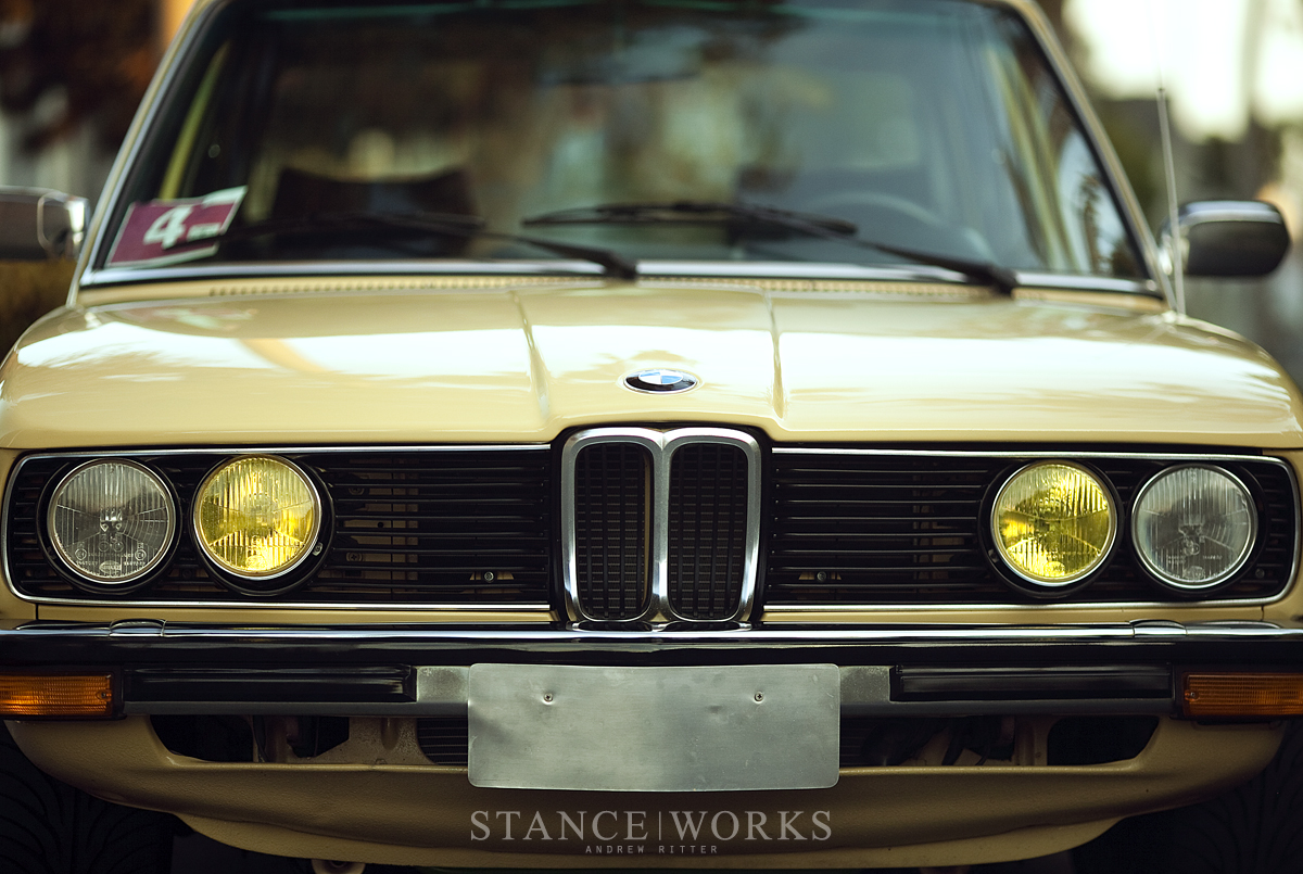 bmw-e12-beige-euro-front