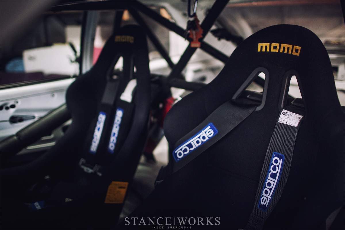 momo-seats-scirocco