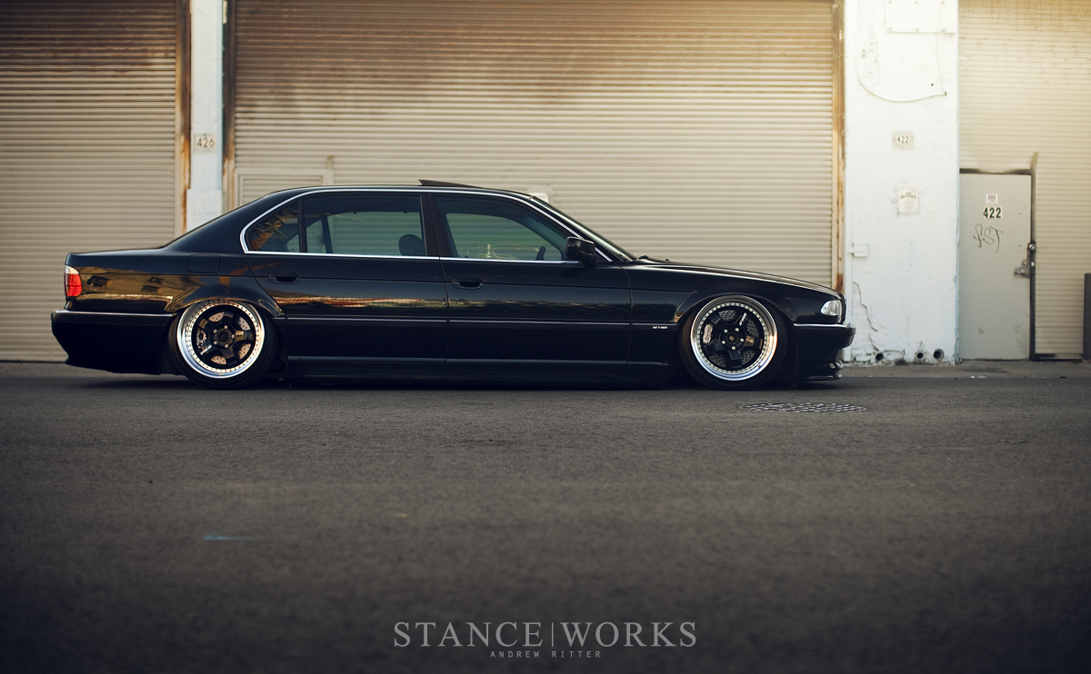 stanceworks-bagged-bmw-e38-740il