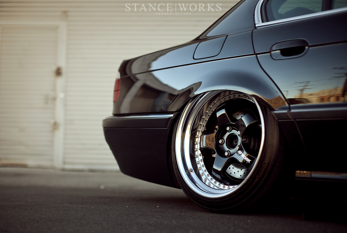 stanceworks-works-wheels-bmw-e38