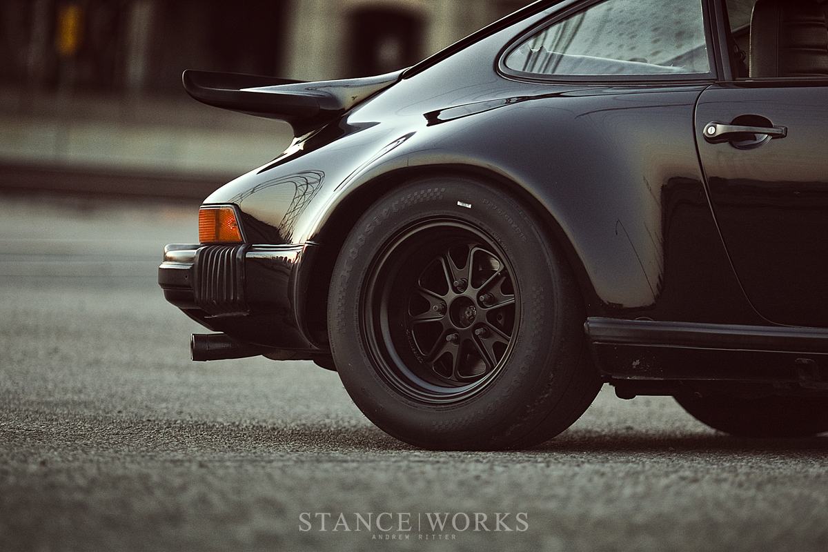 black-magnus-walker-outlaw-wheels-porsche-911