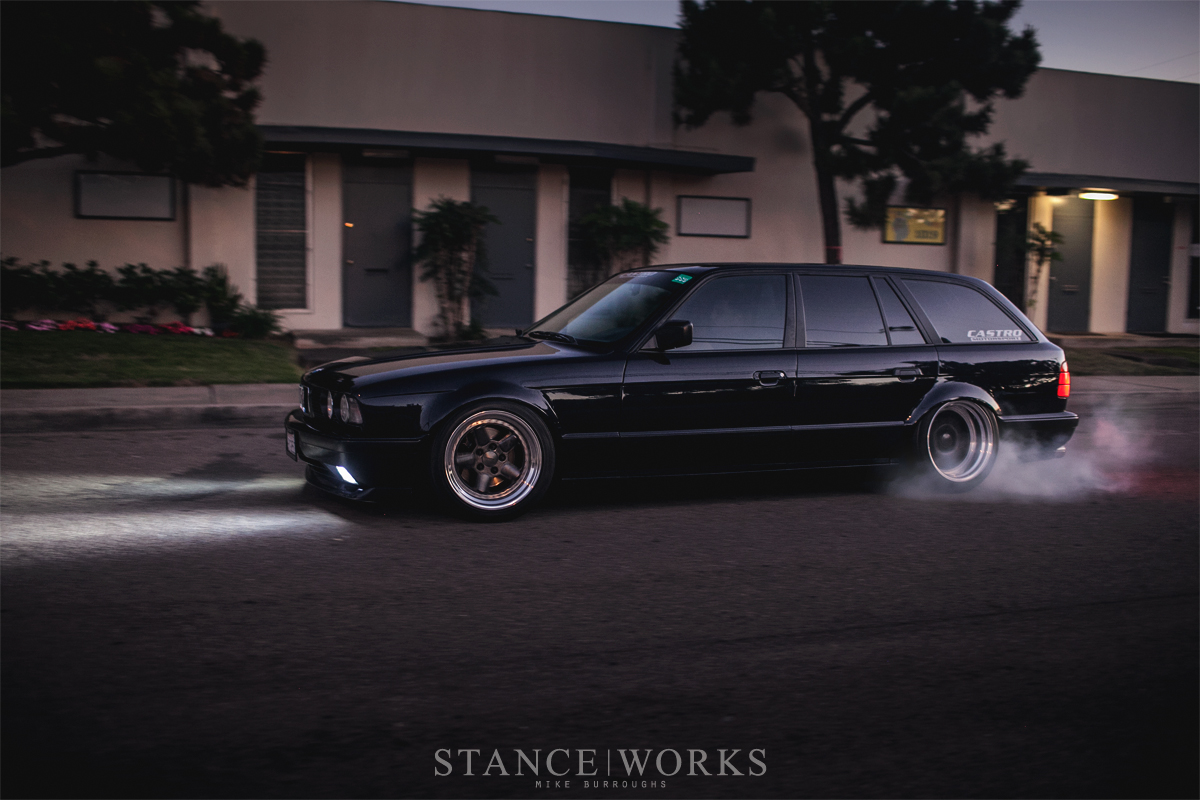 castro-e34-touring-burnout