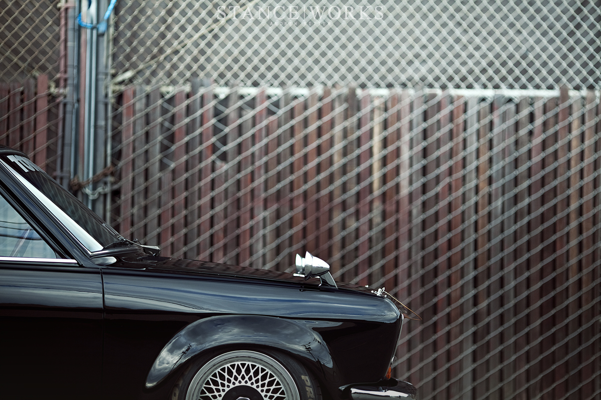 datsun-510-tuck-stance