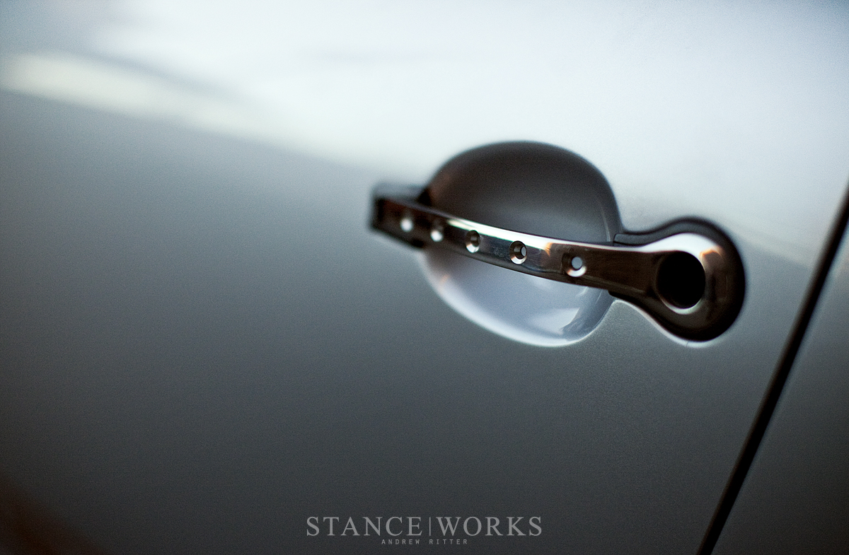 magnus-walker-porsche-911-drilled-door-handles Magnus Walker 911 67S RT drilled door handles