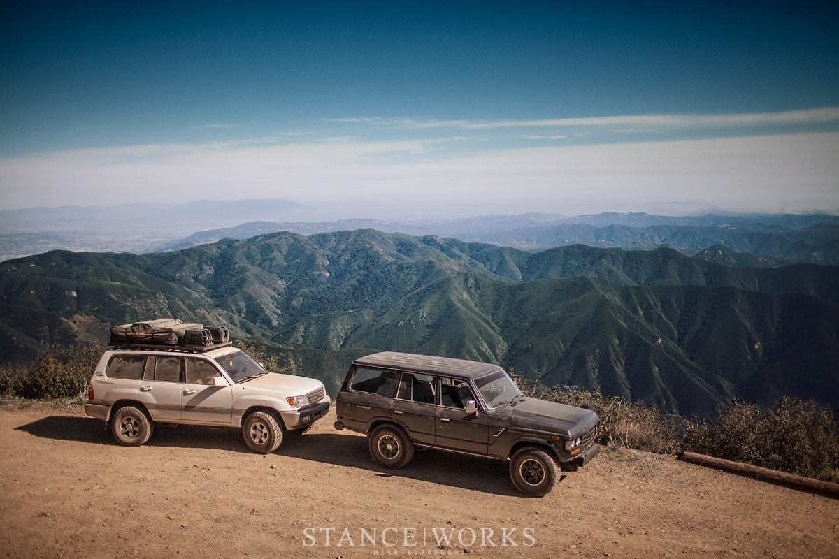 FJ62-Land-Cruiser-1988-santiago-peak-top-lookout-view