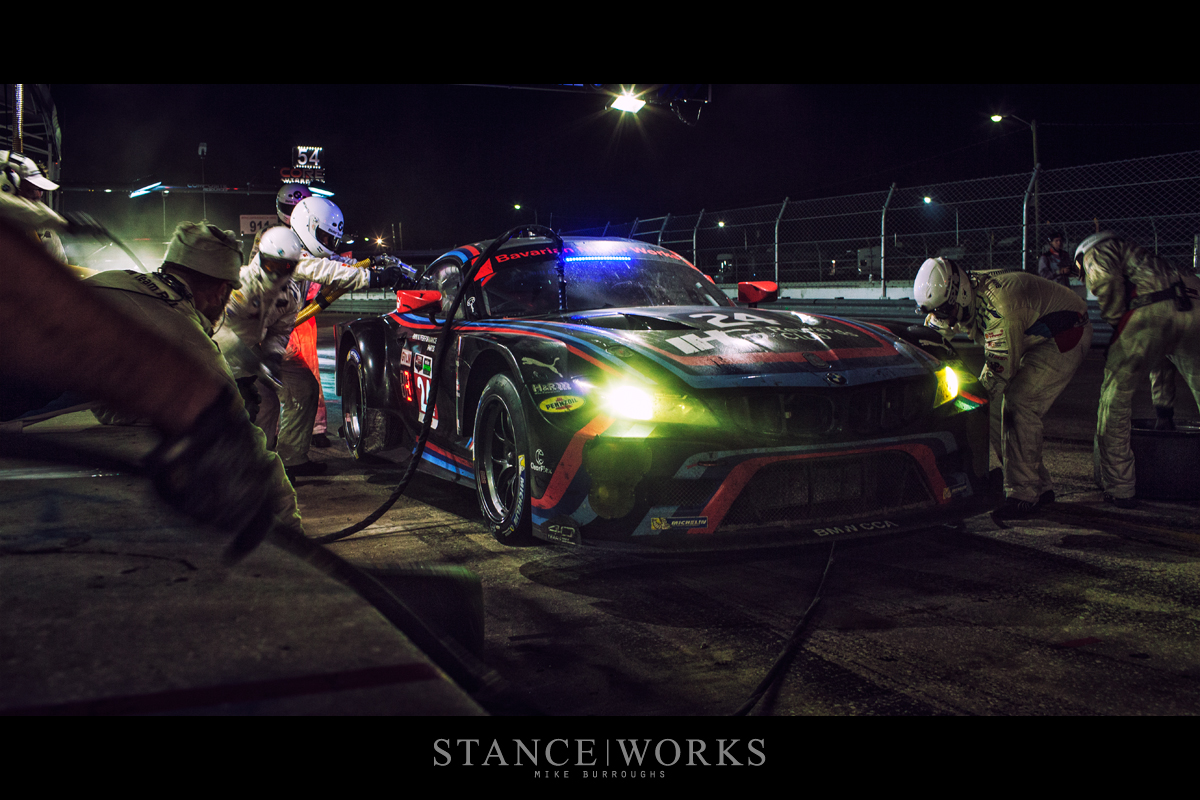 bmw-z4-sebring-night-pit
