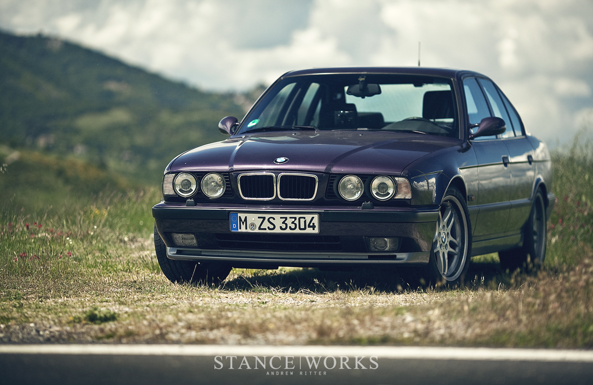 bmw-e34-m5-italian-countryside