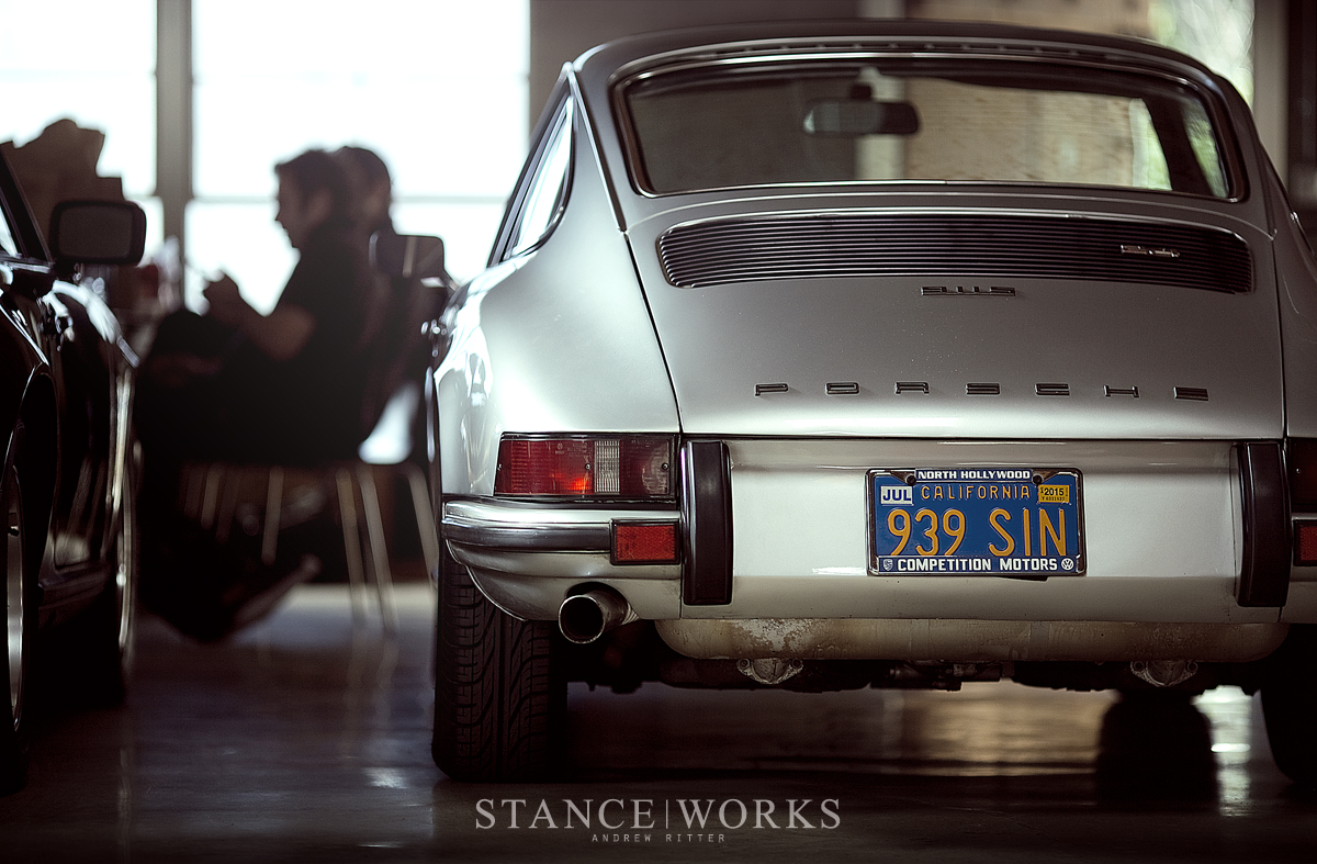 workshop-5001-porsche-longhood
