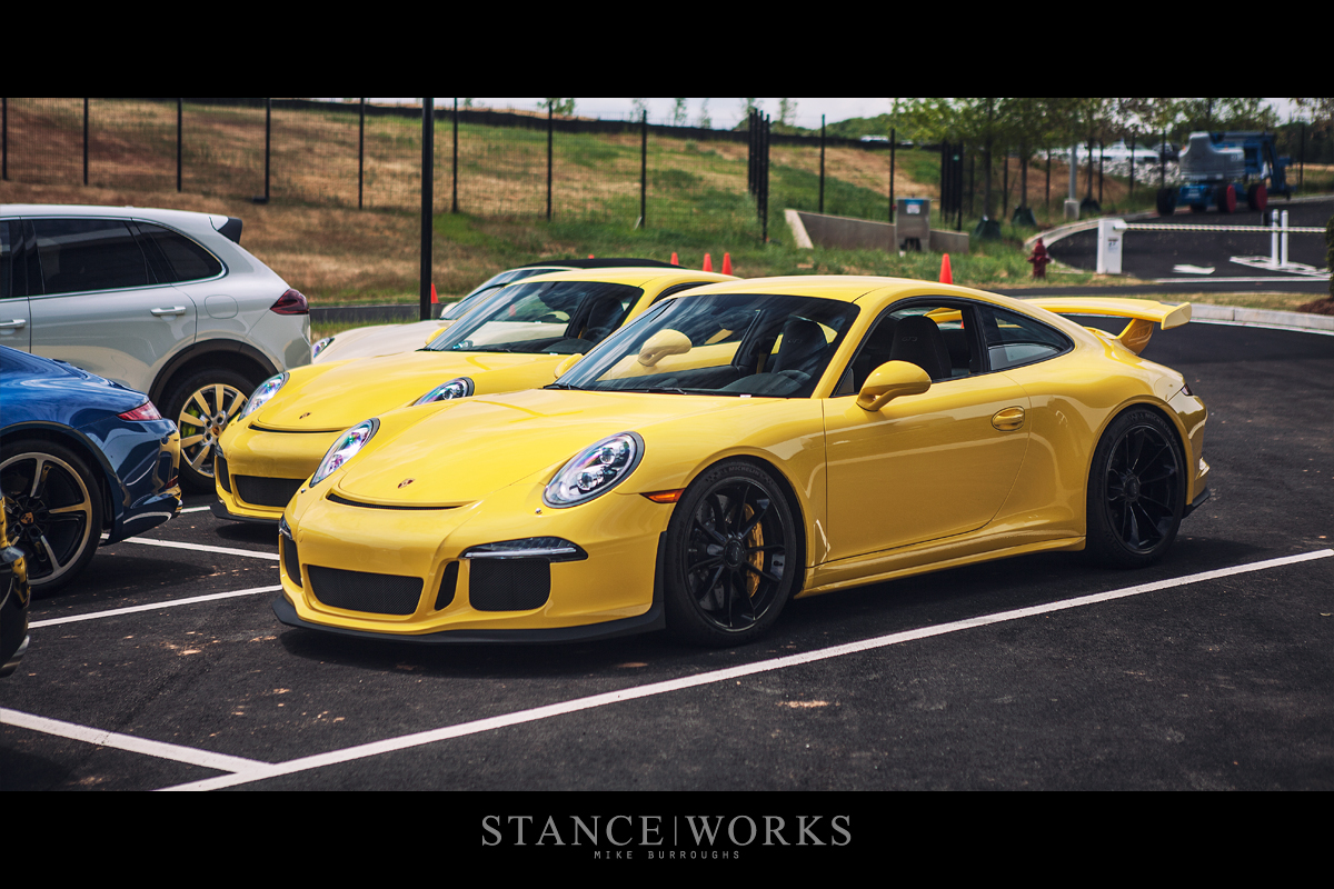 porsche-experience-center-forever-amazing-911-991-gt3-yellow