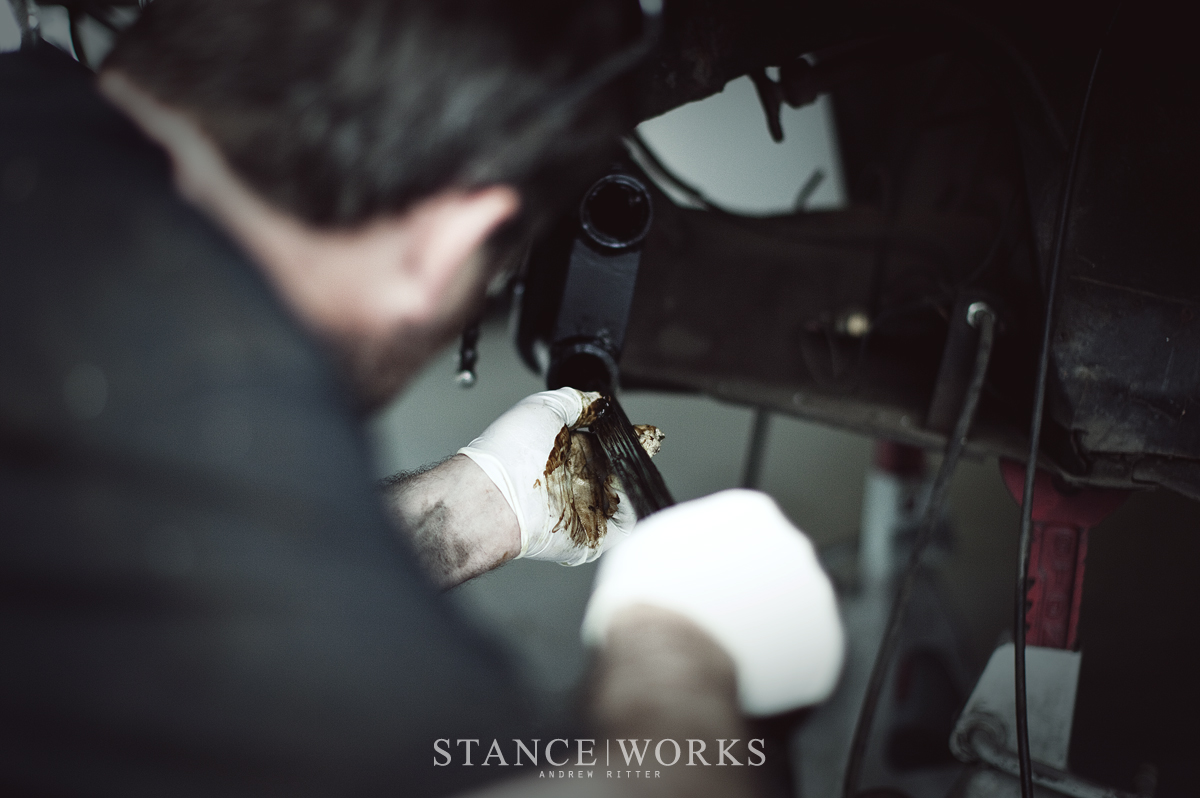 type2detectives-torsion-bar-install