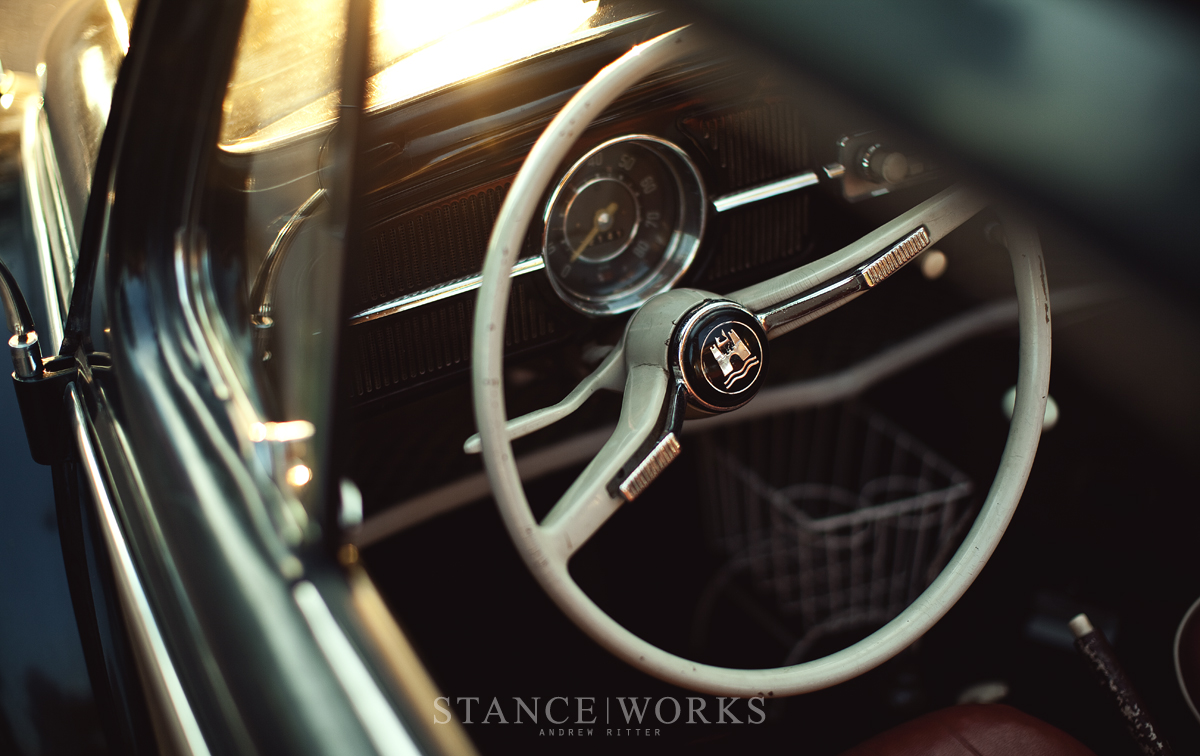 volkswagen-beetle-steering-wheel