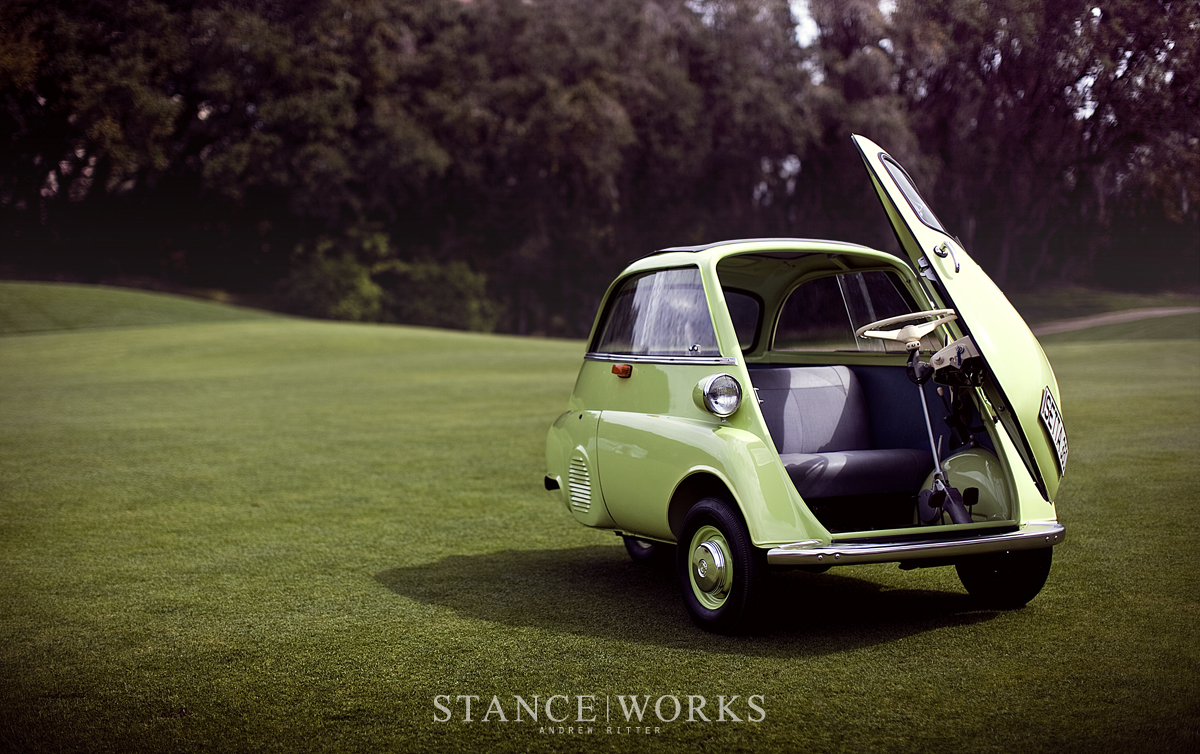 bmw-isetta-300-front-door-open