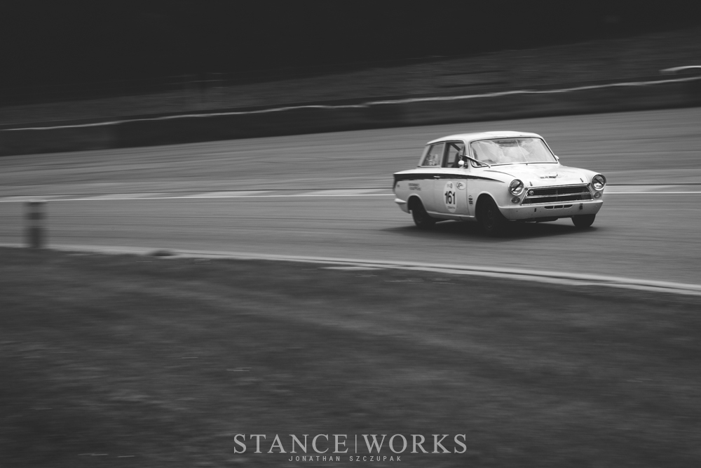 spa-classic-2015-black-and-white-panning-track-side-francorchamps