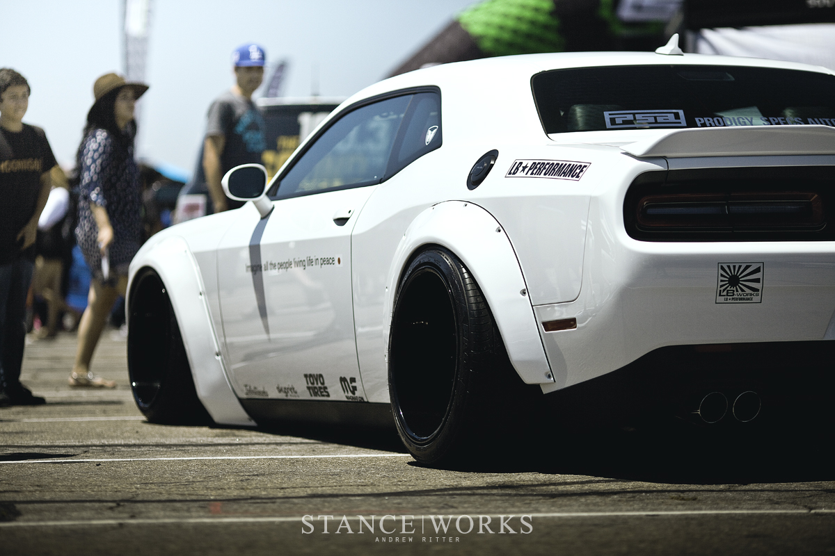 nitto-enthusiast-day-liberty-walk-challenger