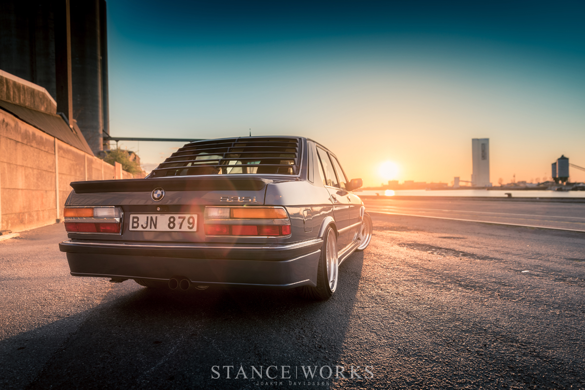 Gunay-Selmanovski-bmw-e28-535i-rear-end-sunset