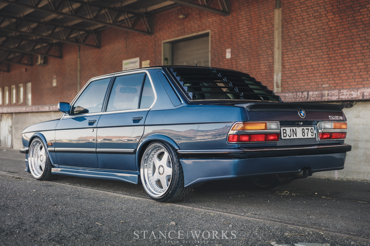 Gunay-Selmanovski-bmw-e28-535i-rear-hind-back