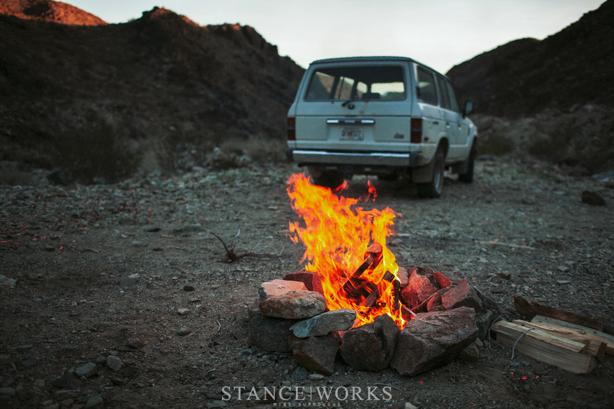 fj62-campfire