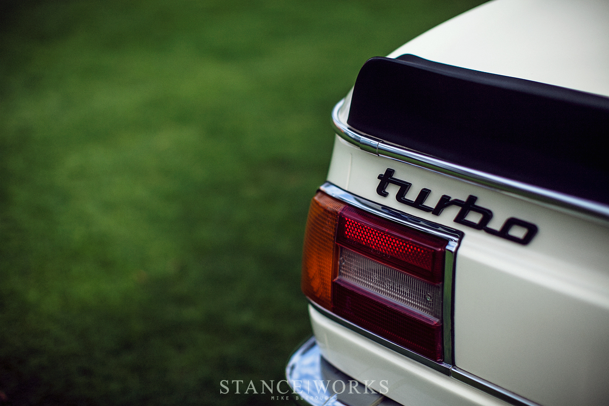 bmw-2002-turbo-hughes-motorsports-badge