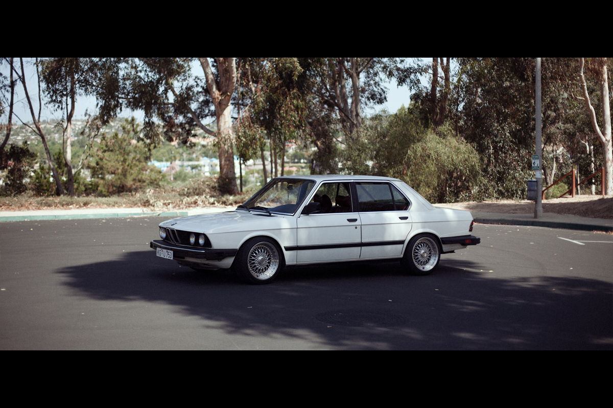white-e28