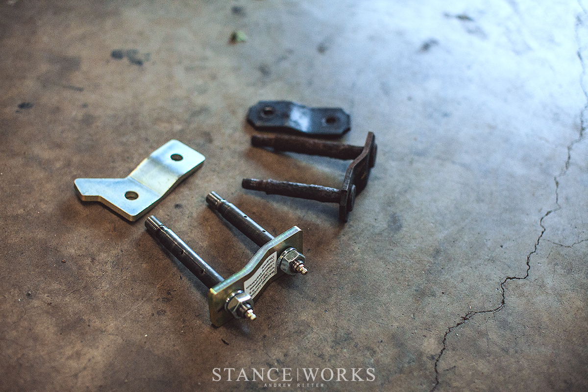 montero-ARB-OME-lift-shackle-leaf-spring