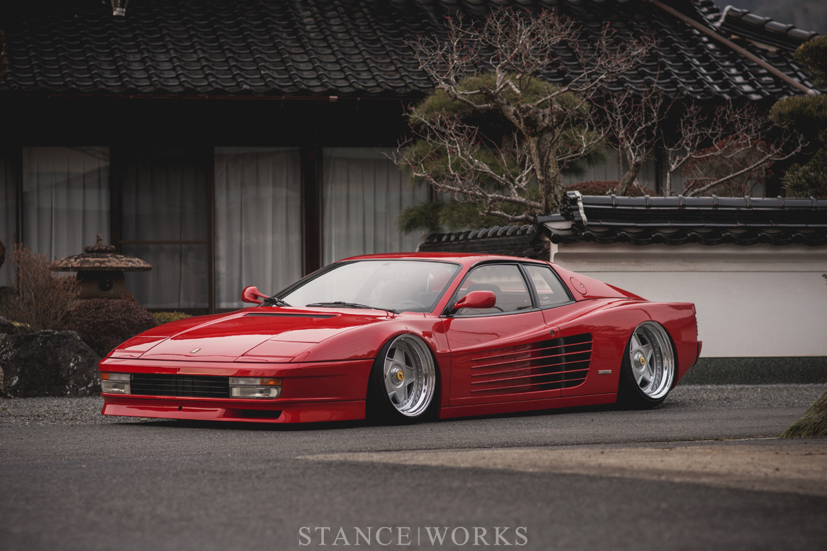 Kazuki-Ohashi-1989-Ferrari-Testarossa-low-ground-dropped.jpg
